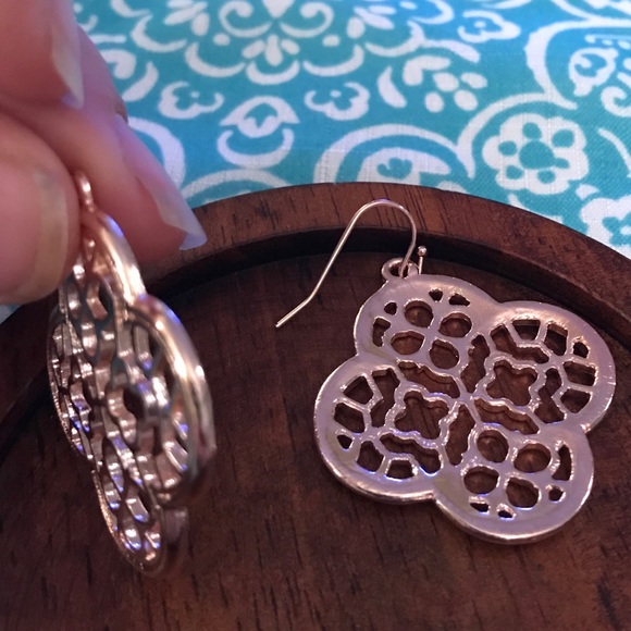 NEW!💙💎ROSE!💗GOLD! COLOR!💎💙FILIGREE! CLOVER! - Picture 2 of 6